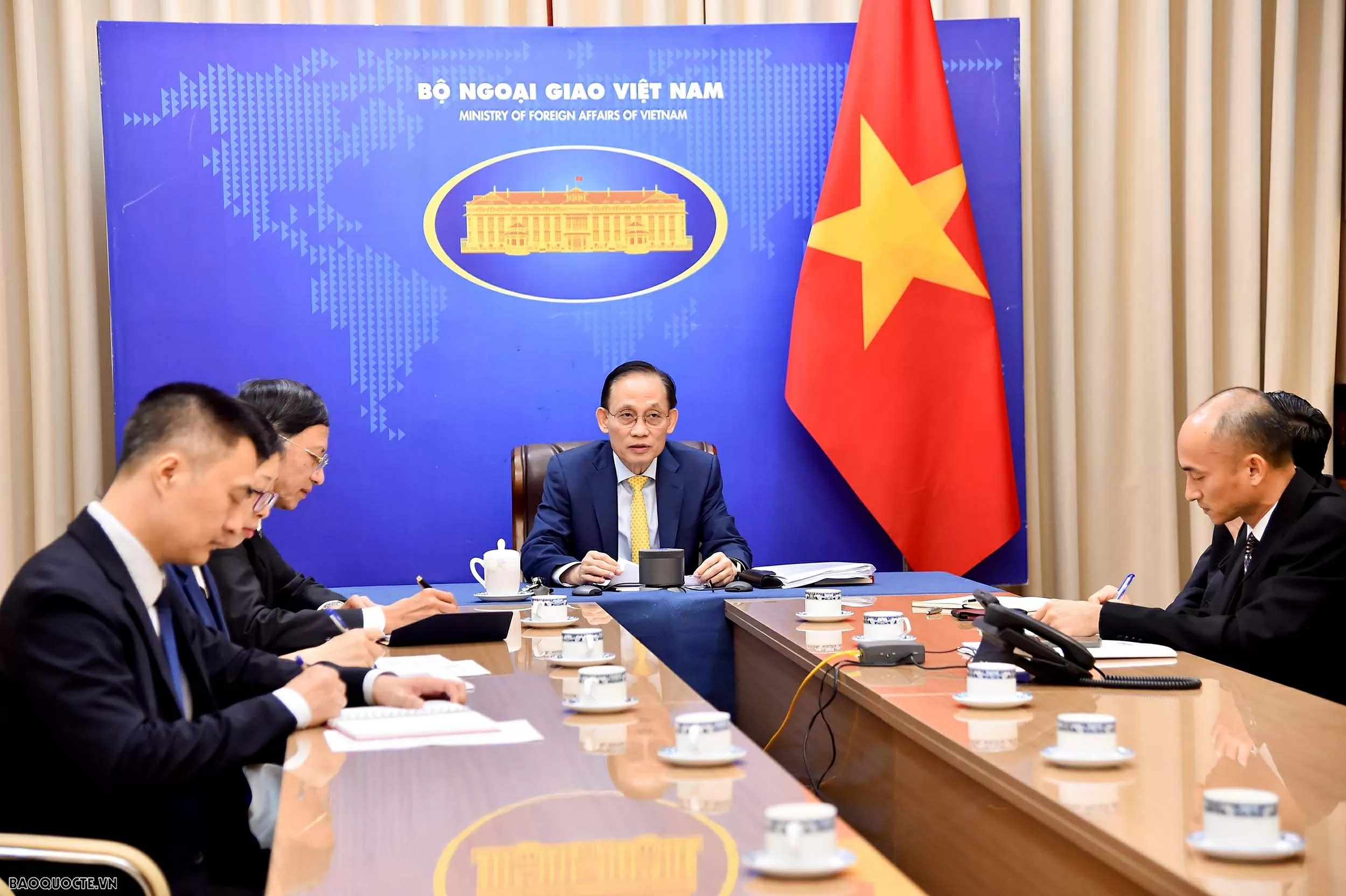 Quyền Bộ trưởng Ngoại giao Lê Hoài Trung điện đàm với Bộ trưởng Ngoại giao Thái Lan Quyền Bộ trưởng Ngoại giao Lê Hoài Trung điện đàm với Bộ trưởng Ngoại giao Thái Lan
