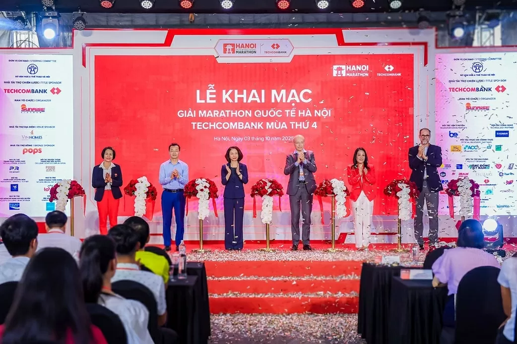 Hơn 13.000 vận động viên từ 51 quốc gia, vùng lãnh thổ dự Giải Marathon quốc tế Hà Nội Techcombank mùa thứ 4