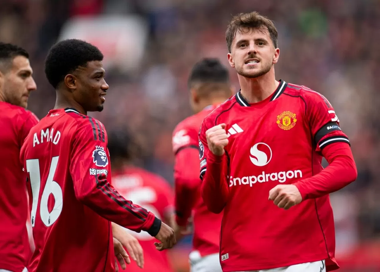 Ngoại hạng Anh: Arsenal dẫn đầu bảng xếp hạng, Man Utd tìm lại niềm vui chiến thắng