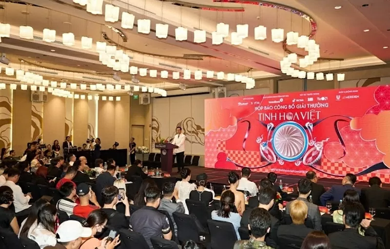 Giải thưởng Tinh hoa Việt 2025: Lan tỏa giá trị văn hoá – nghệ thuật Việt Nam trong thời hội nhập Giải thưởng Tinh hoa Việt 2025: Lan tỏa giá trị văn hoá – nghệ thuật Việt Nam trong thời hội nhập