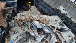 Sập trường học thương tâm tại Indonesia: Con số thiệt mạng tăng lên 37, 104 người may mắn sống sót