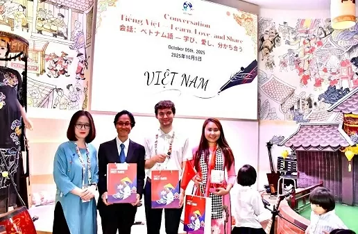 Trung Thu sum vầy tại Nhà Triển lãm Việt Nam ở EXPO 2025