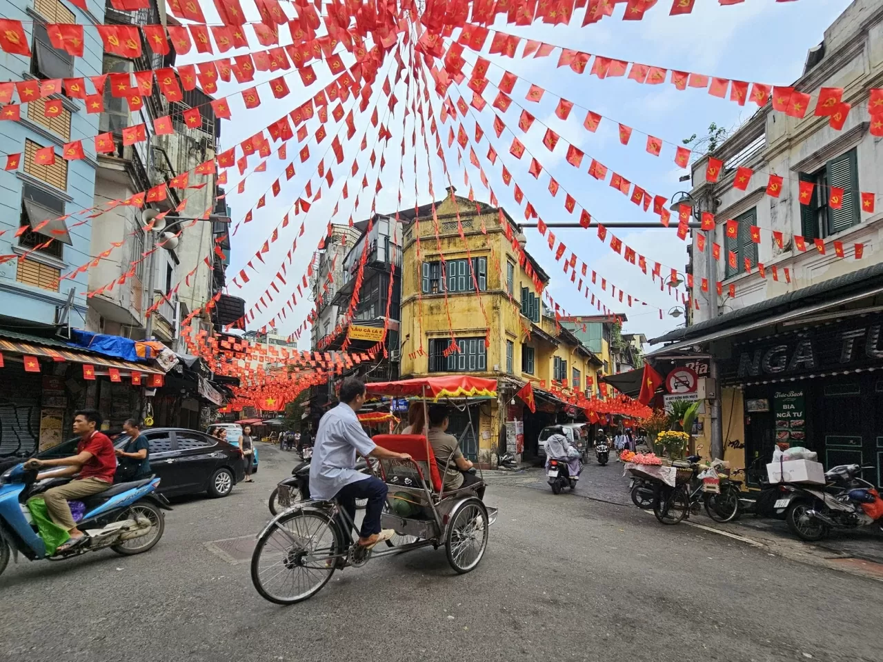 Giải phóng Thủ đô (10/10): Xây dựng con người Hà Nội từ truyền thống nghìn năm đến bản sắc thời đại mới