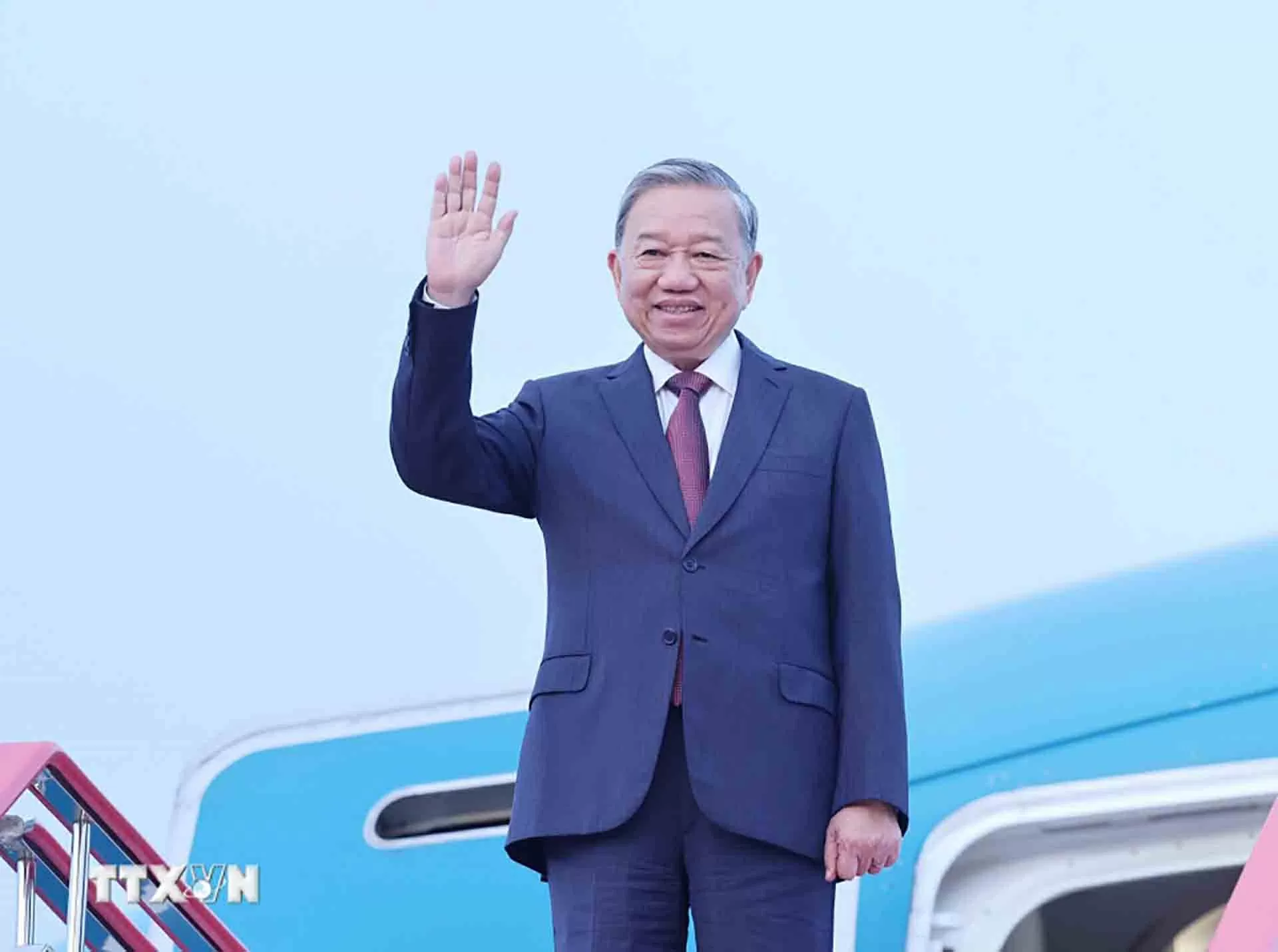 Tổng Bí thư Tô Lâm đến Bình Nhưỡng, bắt đầu thăm cấp Nhà nước tới Triều Tiên và dự Lễ kỷ niệm 80 năm thành lập Đảng Lao động Triều Tiên. (Nguồn: TTXVN)