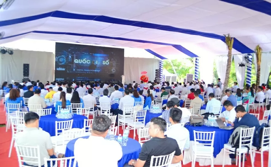 Cà Mau xác định chuyển đổi số phải thực chất, gần dân, phục vụ dân, phát triển kinh tế - xã hội
