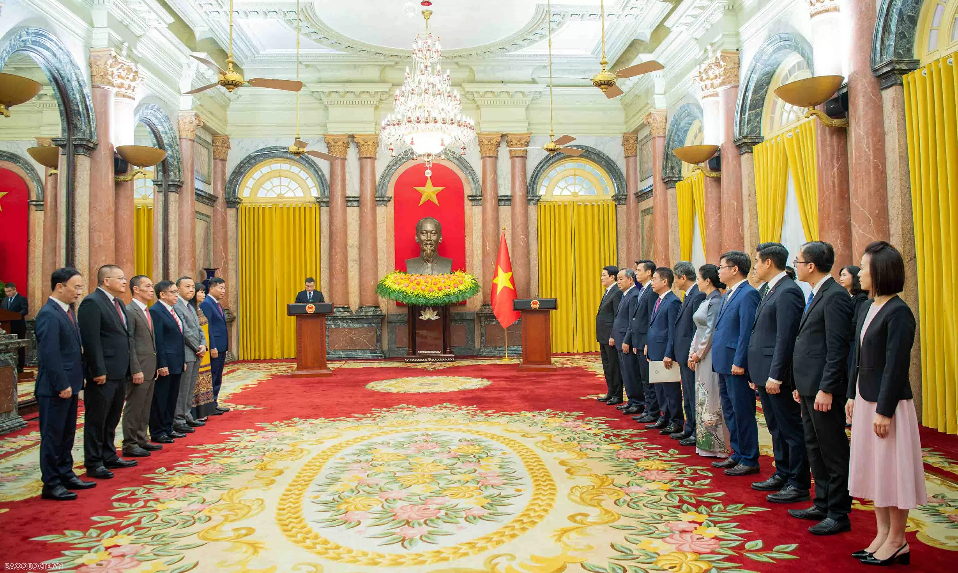 Chủ tịch nước Lương Cường trao quyết định phong hàm Đại sứ và bổ nhiệm Đại Chủ tịch nước Lương Cường trao quyết định phong hàm và bổ nhiệm Đại sứ