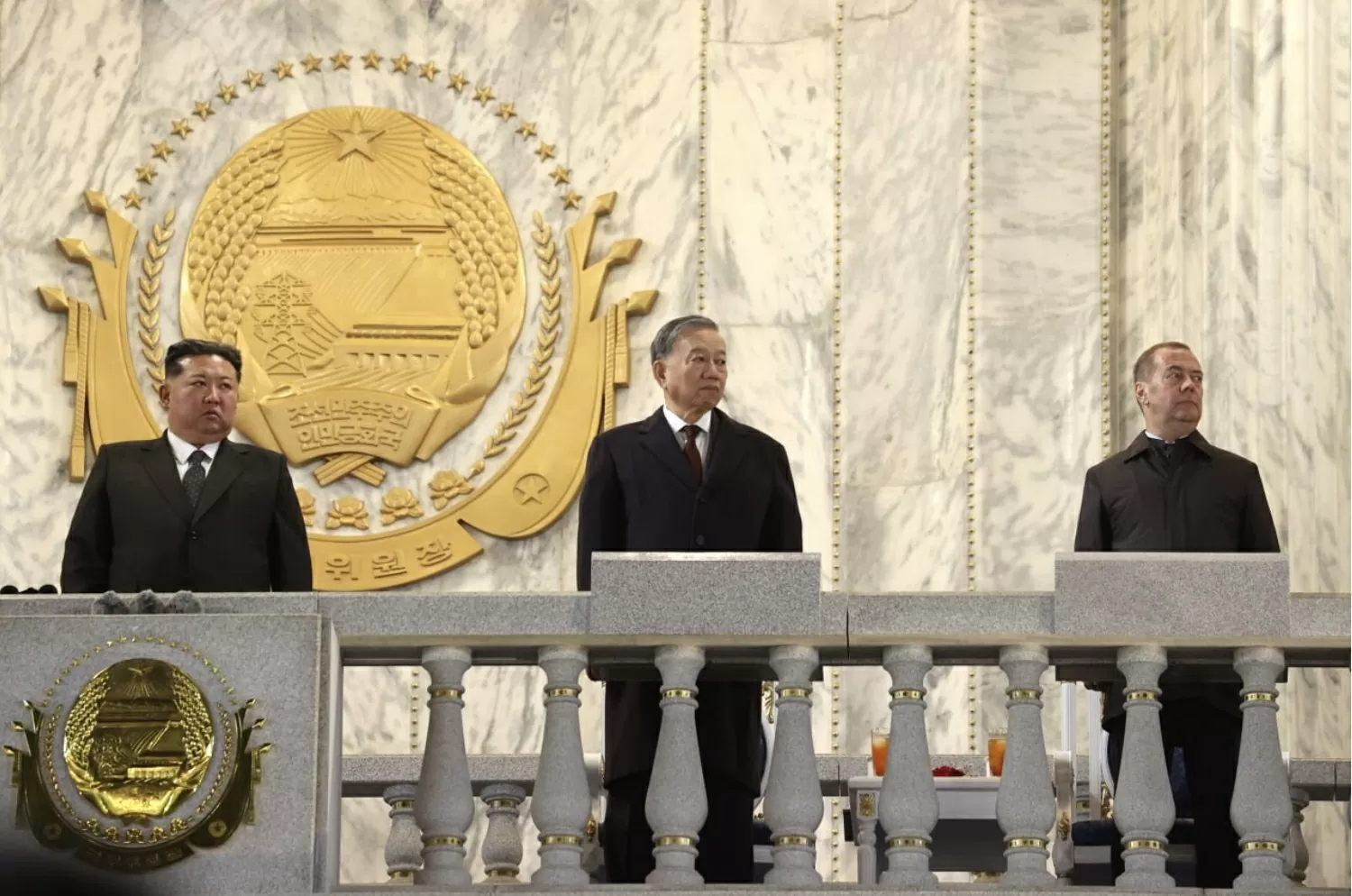 Tổng Bí thư dự Lễ duyệt binh kỷ niệm 80 năm thành lập Đảng Lao động Triều Tiên Tổng Bí thư dự Lễ duyệt binh kỷ niệm 80 năm thành lập Đảng Lao động Triều Tiên