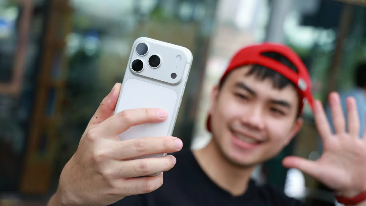 Cách bật/tắt Center Stage trên iPhone 17 Series hiệu quả.