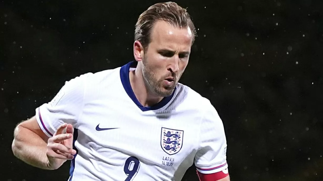 Harry Kane vượt thành tích hiếm có của cựu sao Barca
