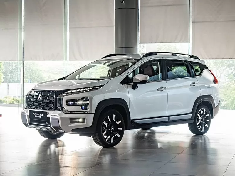 Mitsubishi Xpander Cross là một trong những mẫu xe gầm cao có khả năng lội nước ấn tượng trong tầm giá 700 triệu đồng.