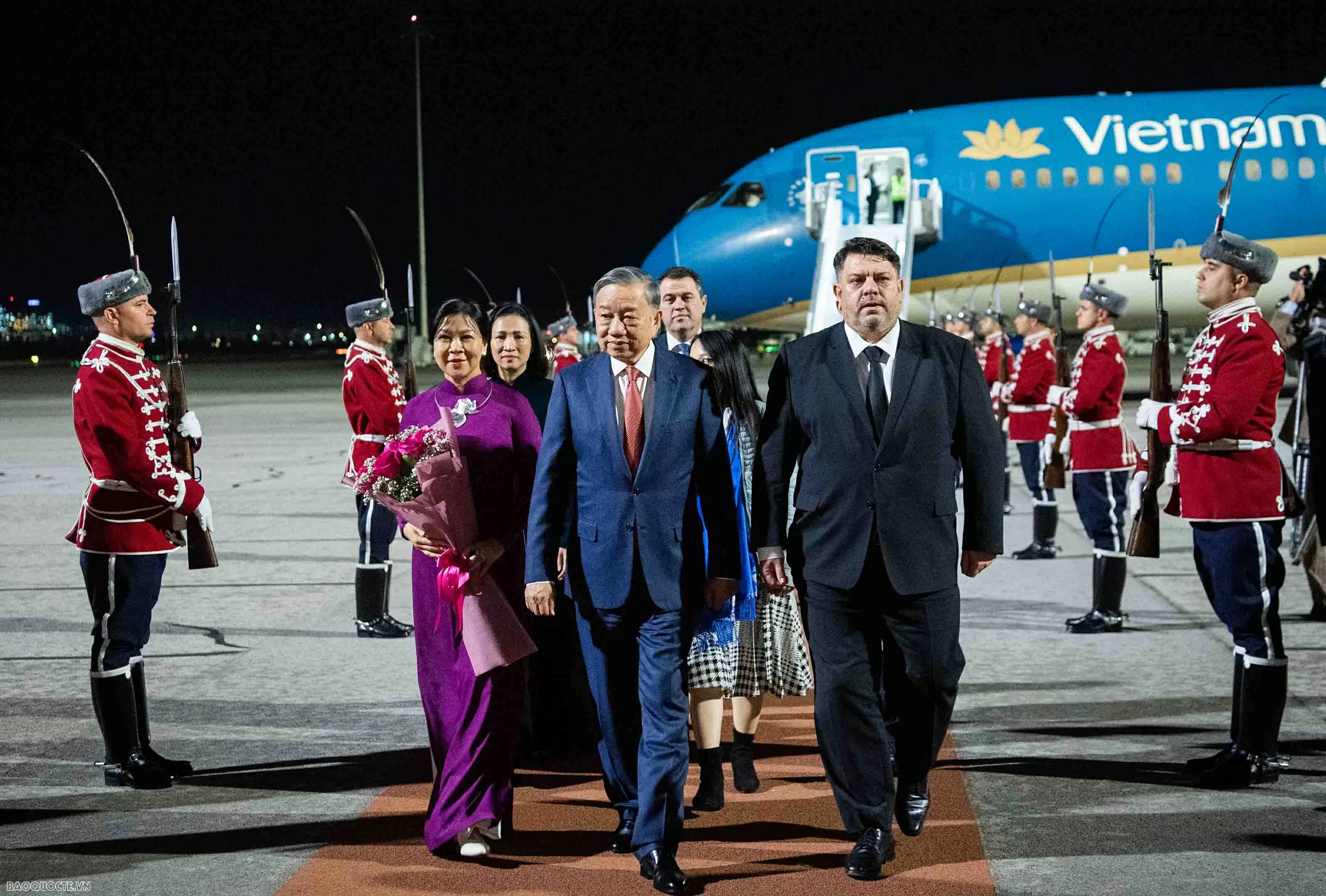 Tổng Bí thư Tô Lâm và Phu nhân đến Sofia, bắt đầu thăm cấp Nhà nước Bulgaria