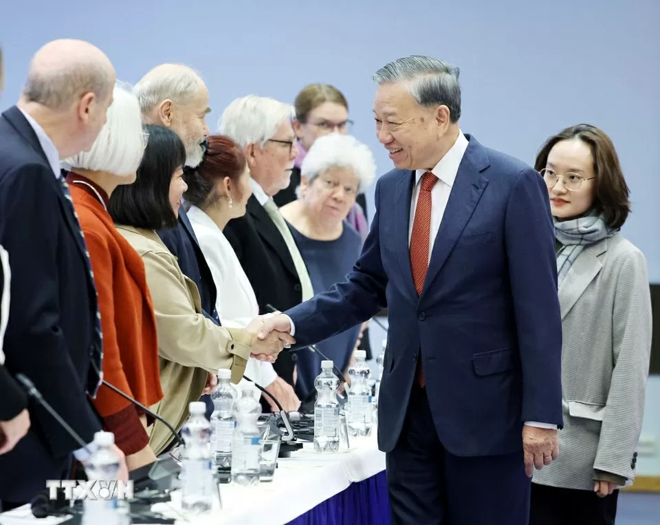 tiếp hội hữu nghị