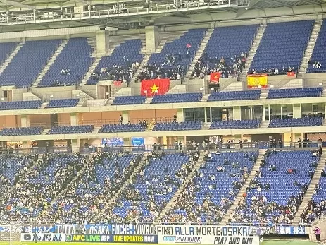 Vietnamese community in Kansai enthusiastically supports Nam Dinh hometown football team Vietnamese community in Kansai enthusiastically supports Nam Dinh hometown football team