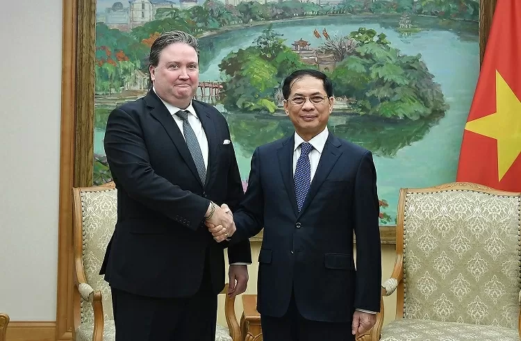 Phó Thủ tướng Bùi Thanh Sơn tiếp Đại sứ Hoa Kỳ Marc E. Knapper