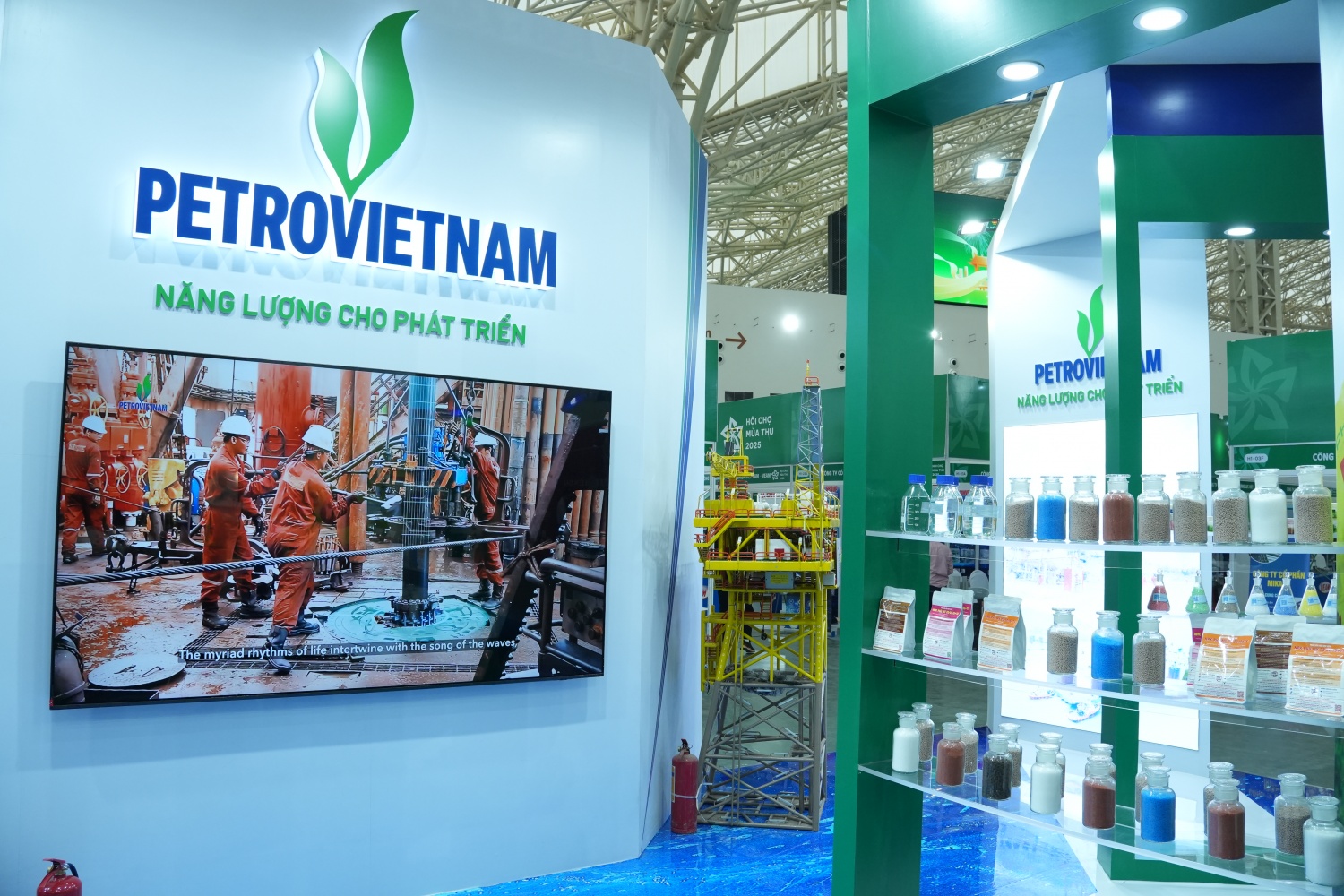 PetroVietnam - dấu ấn tiên phong xây dựng thương hiệu năng lượng quốc gia bền vững tại Hội chợ mùa Thu 2025