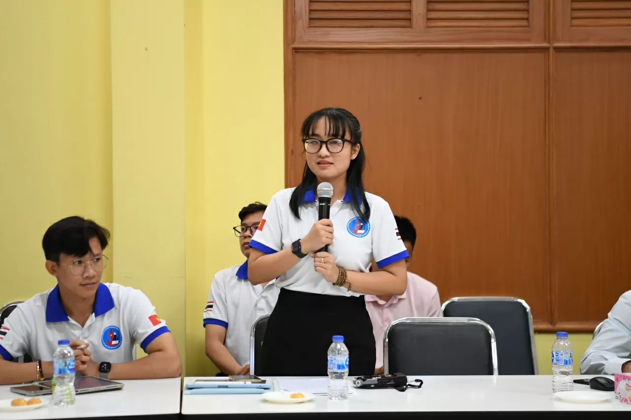 Chủ tịch Hội sinh viên Việt Nam tại Thái Lan Phạm Nguyễn Như Quỳnh mong muốn tổ chức định kỳ các diễn đàn nghiên cứu khoa học. (Nguồn: Báo Nhân dân)