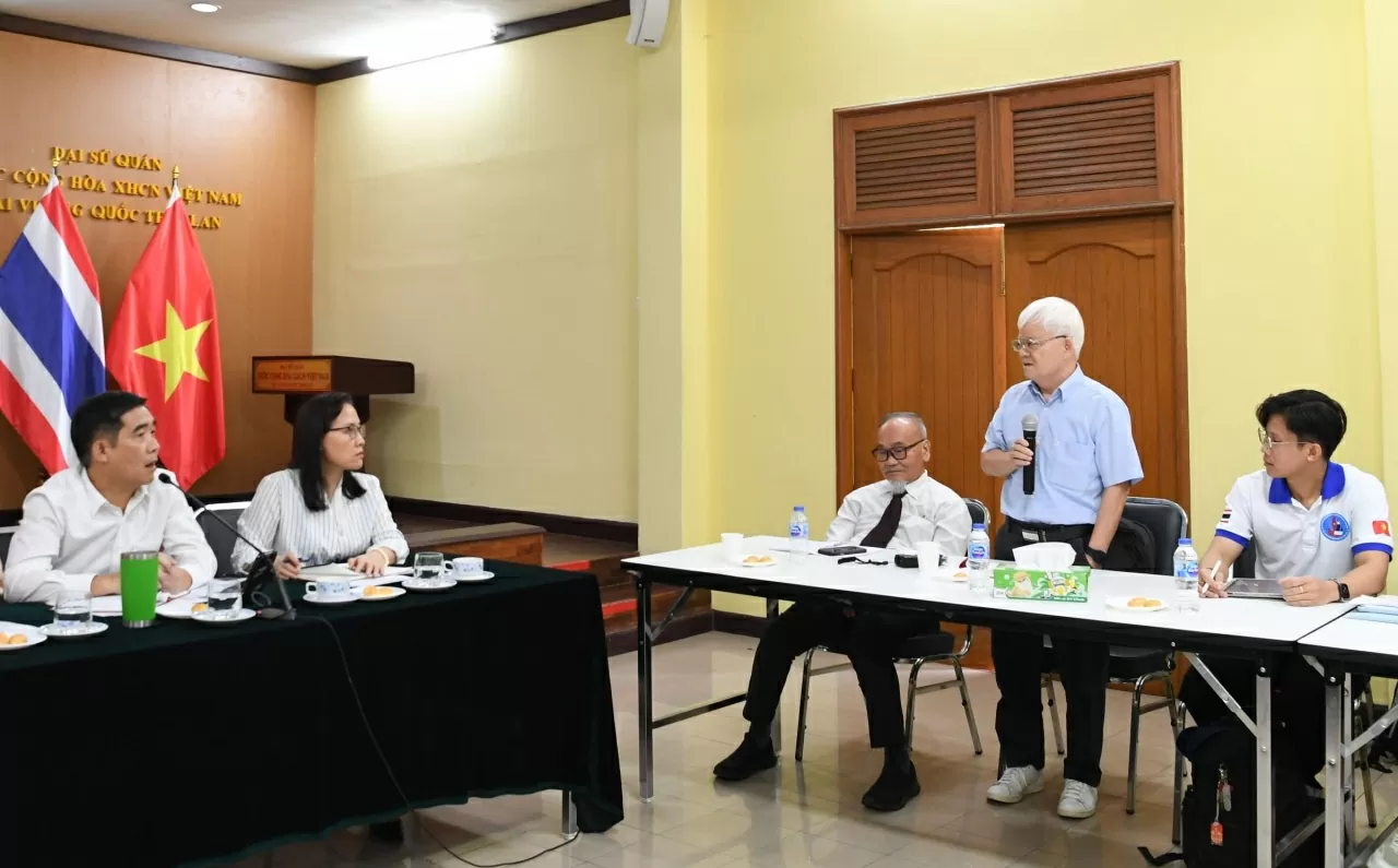 Tiến sĩ Hoàng Minh Tiến cho rằng Nhà nước cần phân bổ ngân sách đầu tư xứng đáng cho giáo dục, y tế và nghiên cứu khoa học. (Nguồn: Báo Nhân dân)