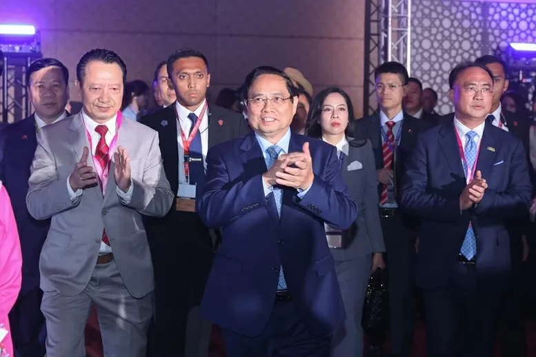 Việt Nam và ASEAN: Cùng chia sẻ tầm nhìn và hành động, cùng lớn mạnh, phát triển, cùng thụ hưởng thành quả