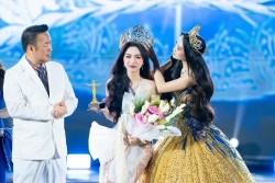 Hoa hậu Sinh viên Việt Nam 2025 Hoàng Ngọc Như lộng lẫy đội vương miện 