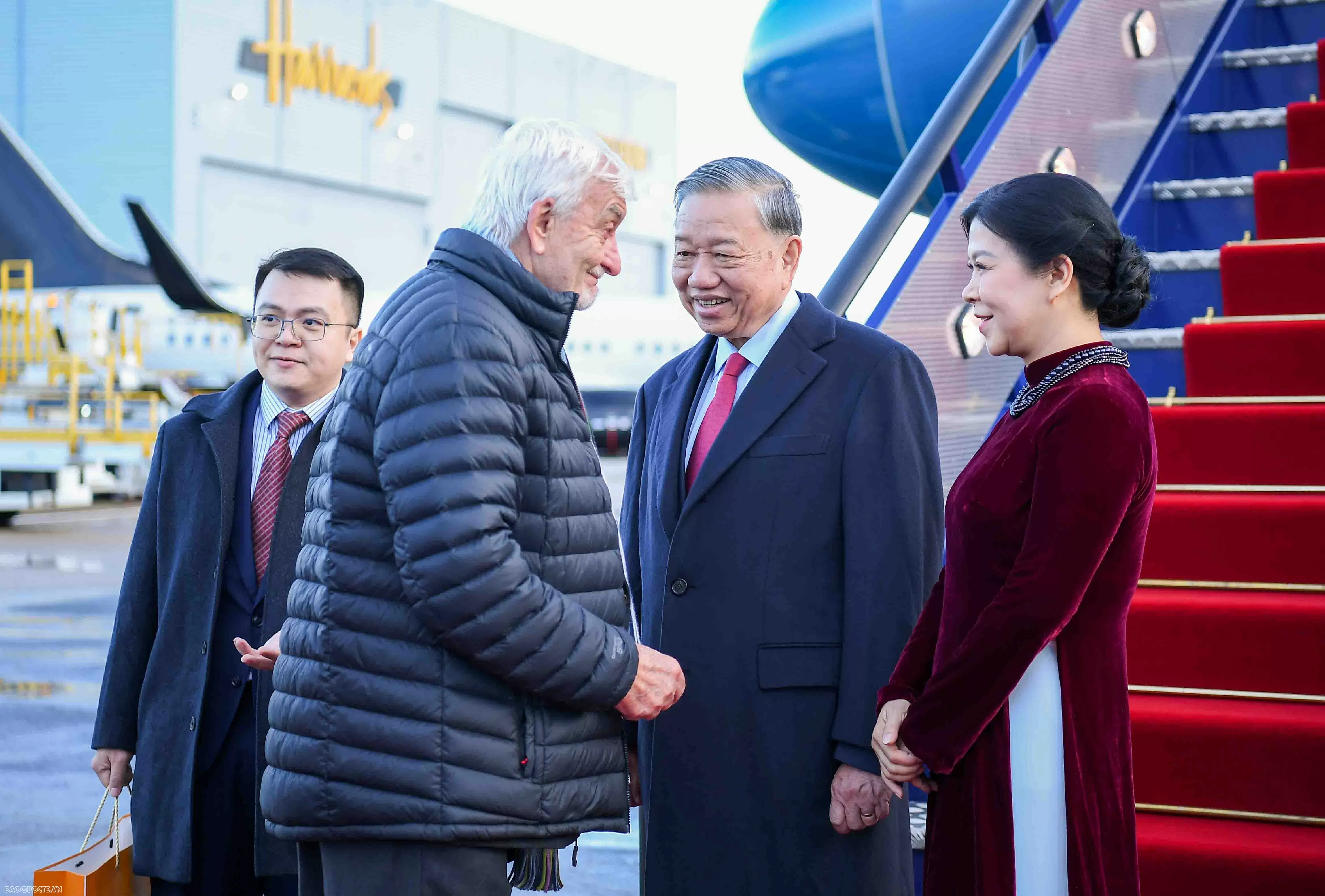 Tổng Bí thư Tô Lâm và Phu nhân đến London, bắt đầu thăm chính thức Anh