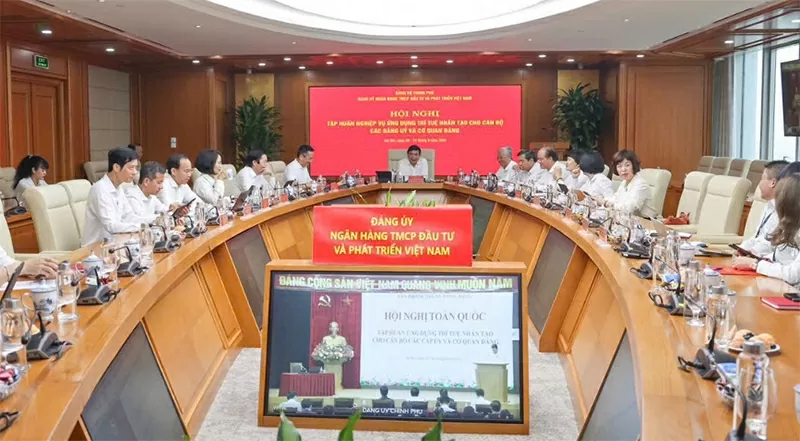 Hội nghị tập huấn ứng dụng trí tuệ nhân tạo cho cán bộ các đảng ủy và cơ quan đảng trong toàn hệ thống