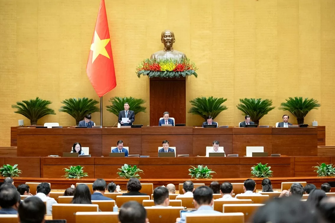 Nâng cao sức cạnh tranh của nền kinh tế, đưa Việt Nam thoát khỏi bẫy thu nhập trung bình Nâng cao sức cạnh tranh của nền kinh tế, đưa Việt Nam thoát khỏi bẫy thu nhập trung bình
