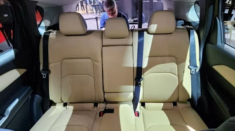 Mazda cho biết CX-5 thế hệ mới sẽ được trang bị gói công nghệ an toàn chủ động ADAS thế hệ mới. Mazda cho biết CX-5 thế hệ mới sẽ được trang bị gói công nghệ an toàn chủ động ADAS thế hệ mới.