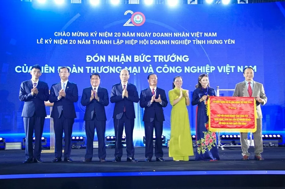 Kinh tế tư nhân Hưng Yên: Từ tăng trưởng mạnh đến bứt phá bền vững Kinh tế tư nhân Hưng Yên: Từ tăng trưởng mạnh đến bứt phá bền vững