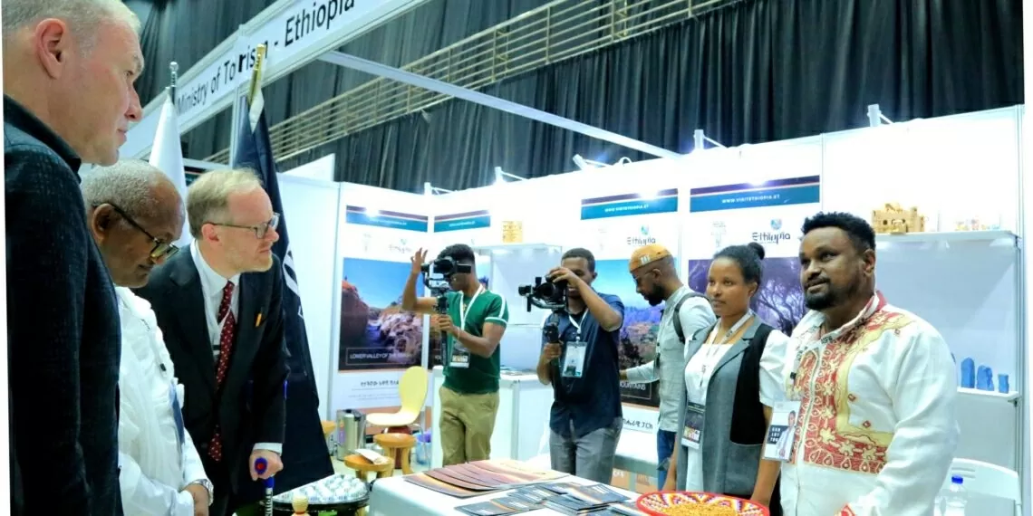 Châu Phi khẳng định vị thế mới trên bản đồ thời trang toàn cầu Châu Phi khẳng định vị thế mới trên bản đồ thời trang toàn cầu