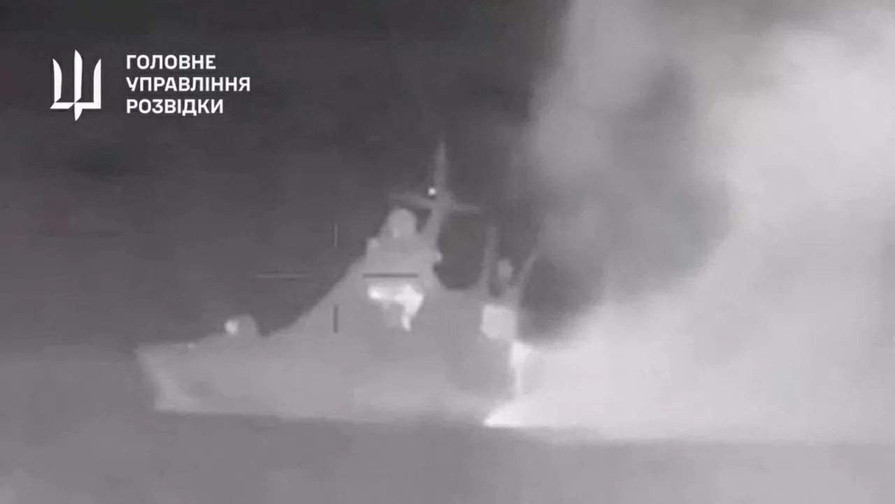 Tấn công dữ dội nhiều tàu và cơ sở hạ tầng trong đêm, UAV Ukraine gây thiệt hại nặng nề cho Nga