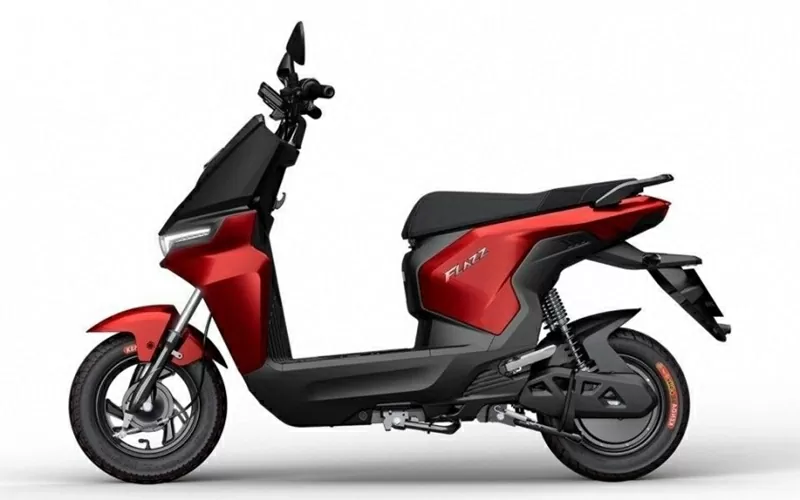 VinFast Flazz mang phong thái vững chãi hơn so với ZGoo. VinFast Flazz mang phong thái vững chãi hơn so với ZGoo.