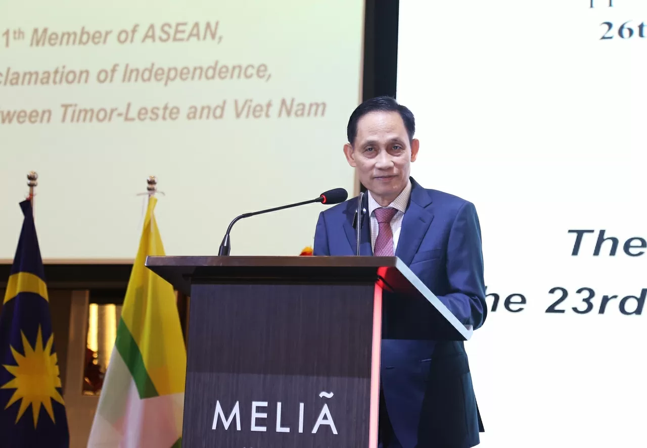 Foreign Minister Le Hoai Trung attends Timor-Leste's 50th independence anniversary and new milestone of joining ASEAN Foreign Minister Le Hoai Trung attends Timor-Leste's 50th independence anniversary and new milestone of joining ASEAN
