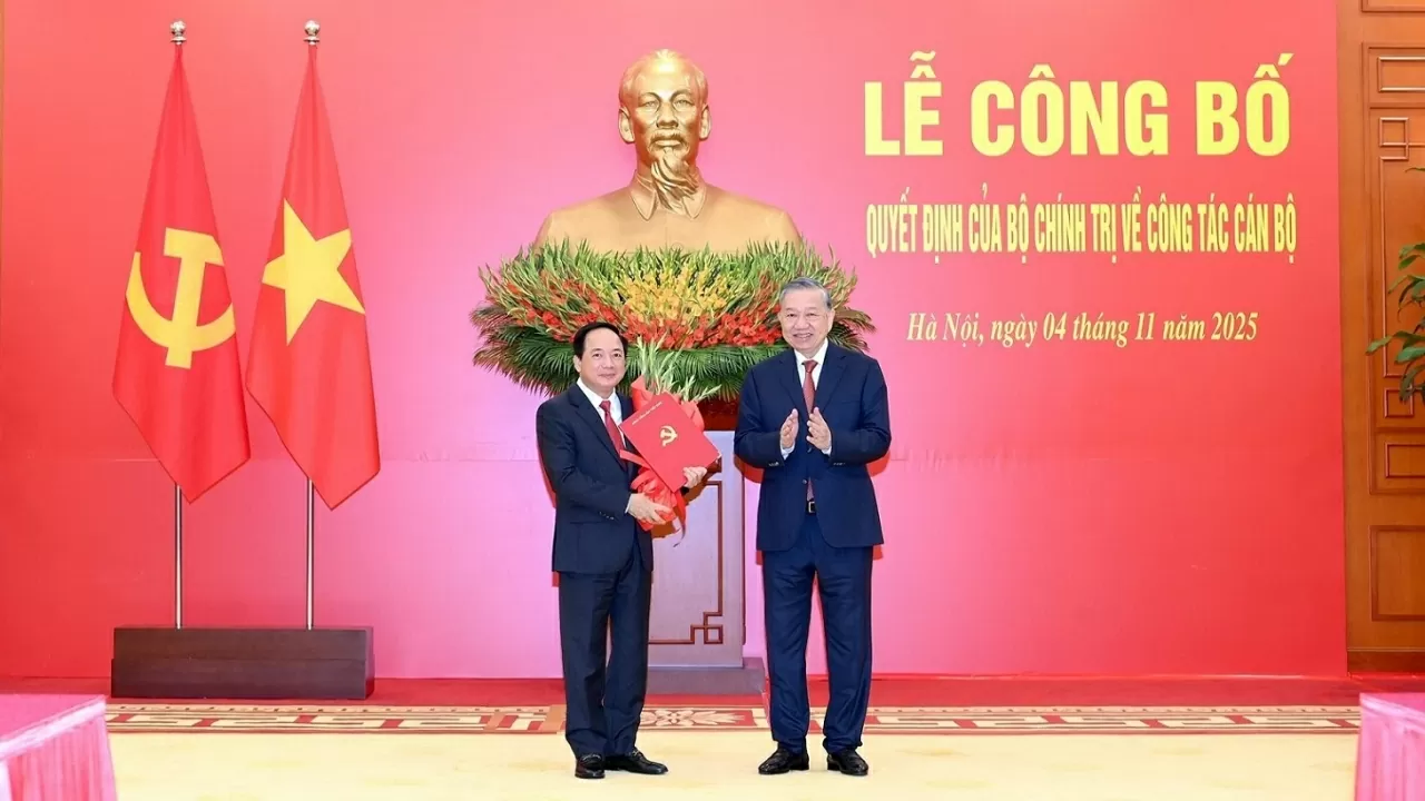 Đồng chí Trịnh Văn Quyết nhận công tác Trưởng Ban Tuyên giáo và Dân vận Trung ương