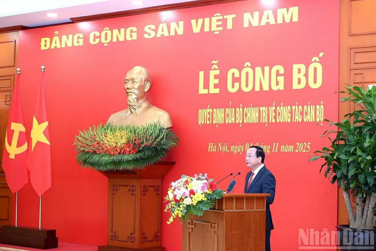 Đồng chí Trịnh Văn Quyết nhận công tác Trưởng Ban Tuyên giáo và Dân vận Trung ương