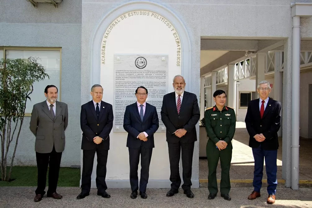 Vietnam advocates peaceful settlement of maritime differences through restraint and dialogue: Ambassador Dr. Nguyen Viet Cuong Vietnam advocates peaceful settlement of maritime differences through restraint and dialogue: Ambassador Dr. Nguyen Viet Cuong