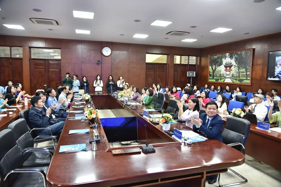 Đẩy mạnh ứng dụng AI hiệu quả và có đạo đức trong dạy và học ngoại ngữ