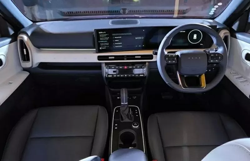 Hyundai Venue 2026 gây ấn tượng mạnh với khoang nội thất được tái thiết kế toàn diện.