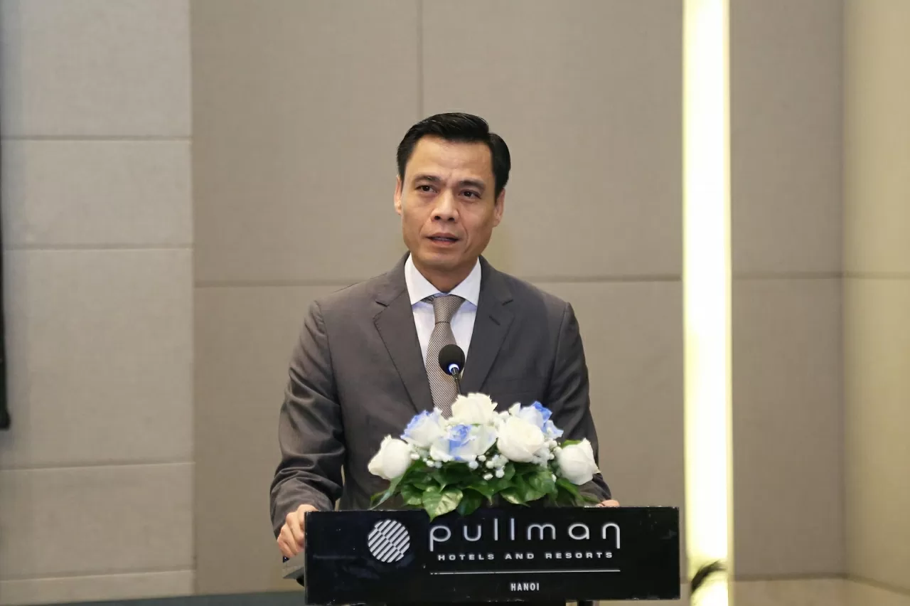 Thứ trưởng Đặng Hoàng Giang mong muốn Hội hữu nghị Nhật – Việt khu vực Kansai sẽ tiếp tục phát triển mạnh mẽ hơn nữa. (Ảnh: Thành Long)