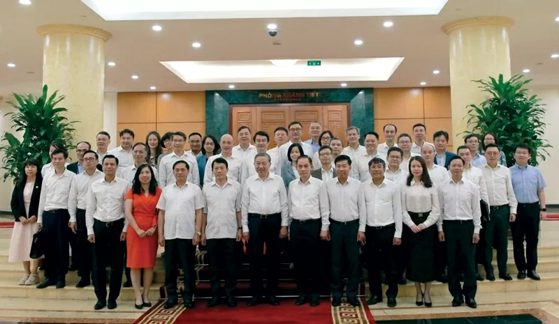 Đại hội Đảng lần thứ XIV: Ánh sáng dẫn dắt ngoại giao tiên phong, đồng hành và phụng sự đất nước, dân tộc vững bước vào kỷ nguyên mới