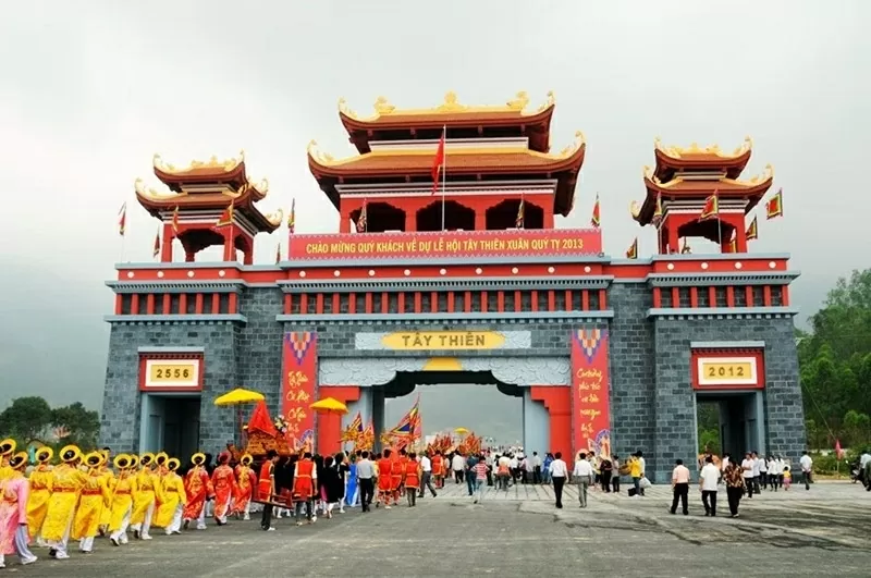 Lễ hội Tây Thiên. (Nguồn: Tuổi trẻ Thủ đô)