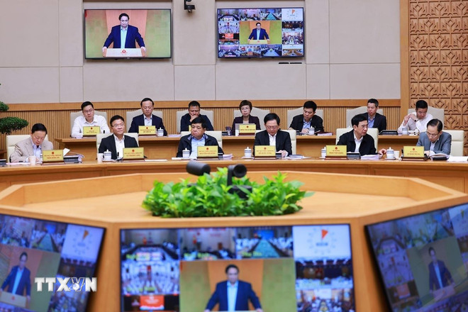 ttxvn-thu-tuong-chu-tri-phien-hop-chinh-phu-thuong-ky-thang-102025-08-2.jpg