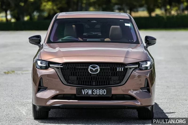 Mazda CX-80 PHEV được phân phối với duy nhất phiên bản 2.5G PHEV AWD High Plus. Mazda CX-80 PHEV được phân phối với duy nhất phiên bản 2.5G PHEV AWD High Plus.