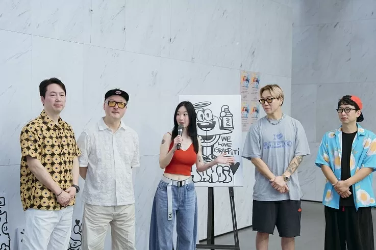 Các họa sĩ pop art nổi tiếng Hàn Quốc giao lưu tại Hà Nội Các họa sĩ pop art nổi tiếng Hàn Quốc giao lưu tại Hà Nội