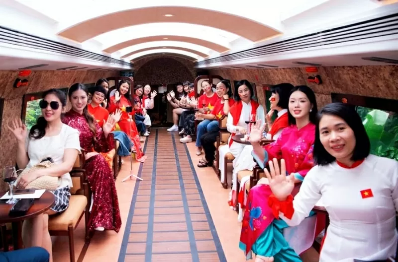 Chuyển h&oacute;a lợi thế văn h&oacute;a th&agrave;nh nguồn lực ph&aacute;t triển du lịch, đưa miền di sản Kinh Bắc vươn xa