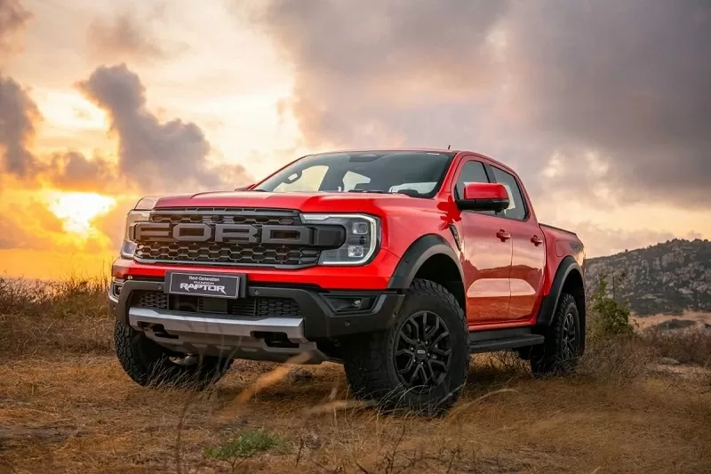 Top 4 xe bán tải bán chạy nhất tháng 10/2025: Ford Ranger tiếp tục lập đỉnh.