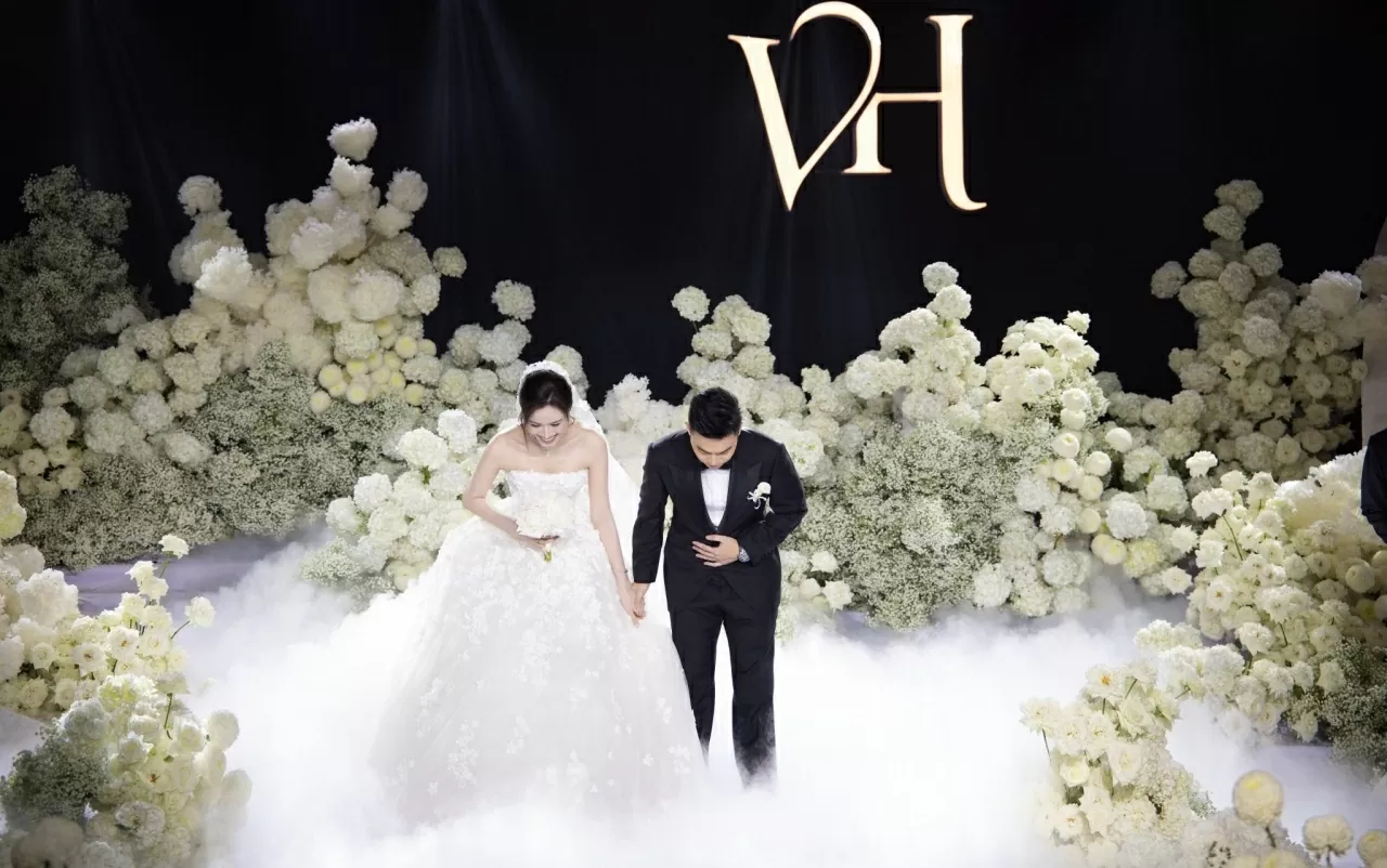 Hoa hậu Đỗ Thị Hà xả loạt ảnh cưới đẹp nên thơ Hoa hậu Đỗ Thị Hà xả loạt ảnh cưới đẹp nên thơ