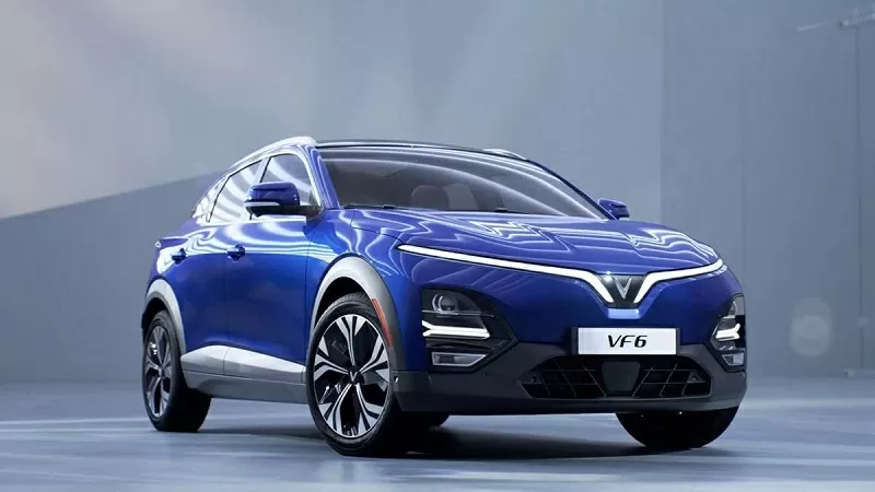 Top 5 xe SUV hạng B bán chạy nhất tháng 10/2025: VinFast VF 6 vươn lên dẫn đầu.
