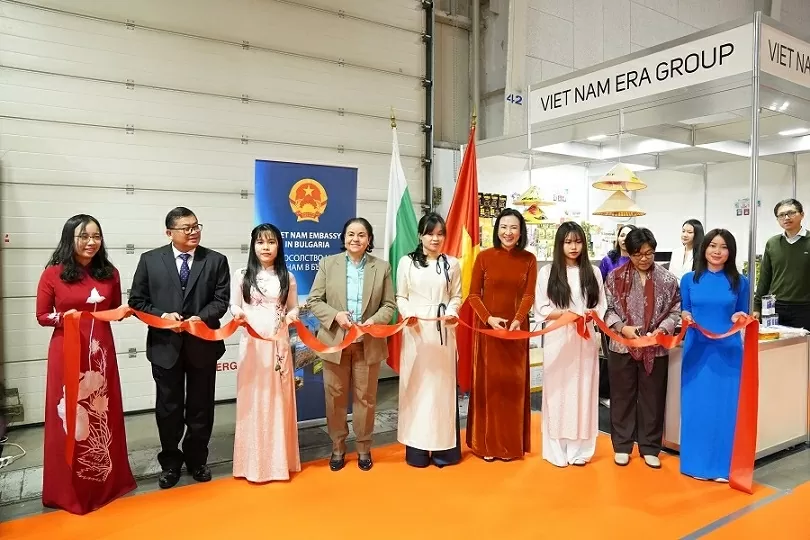 Việt Nam tham gia gian hàng tại Hội chợ quốc tế về thực phẩm - đồ uống lớn nhất Đông Nam Âu Việt Nam tham gia gian hàng tại Hội chợ quốc tế về thực phẩm - đồ uống lớn nhất Đông Nam Âu