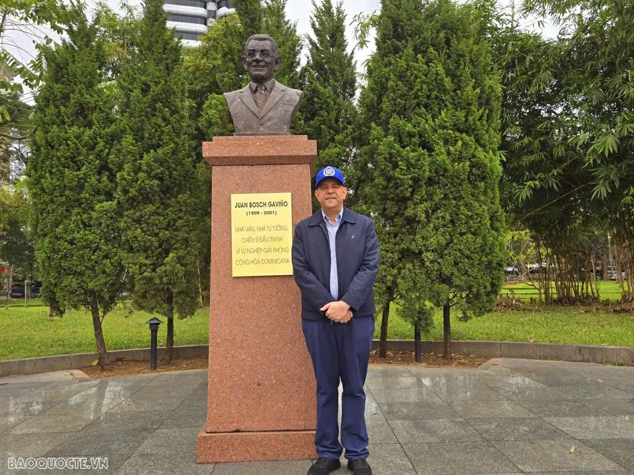 Đại sứ Colombia: Hòa bình phải được xây dựng cùng với thiên nhiên