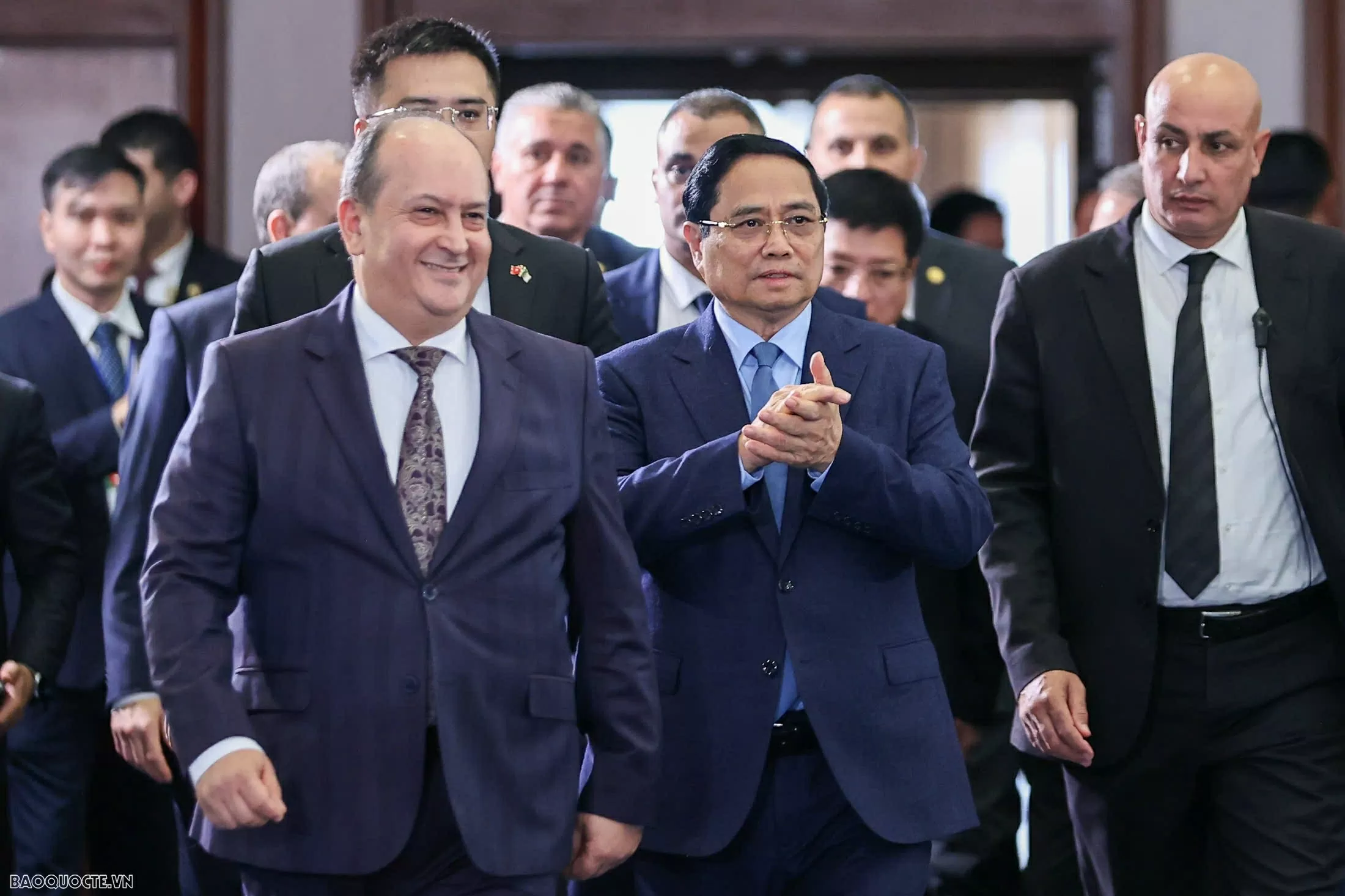 Doanh nghiệp Việt Nam có thể đầu tư tại Algeria 'từ trồng chè đến sản xuất chip'